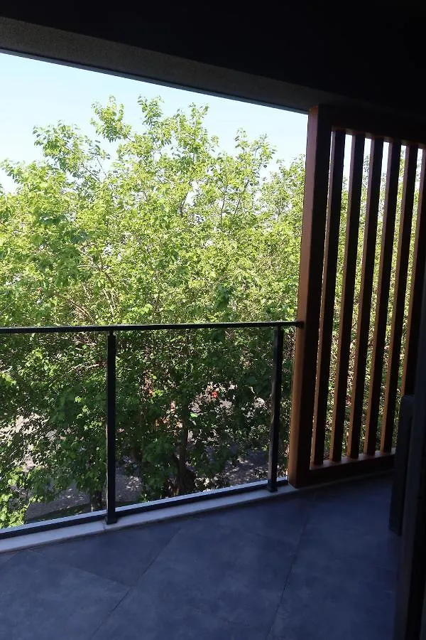 Διαμέρισμα Maya Apartmani Κουσάντασι