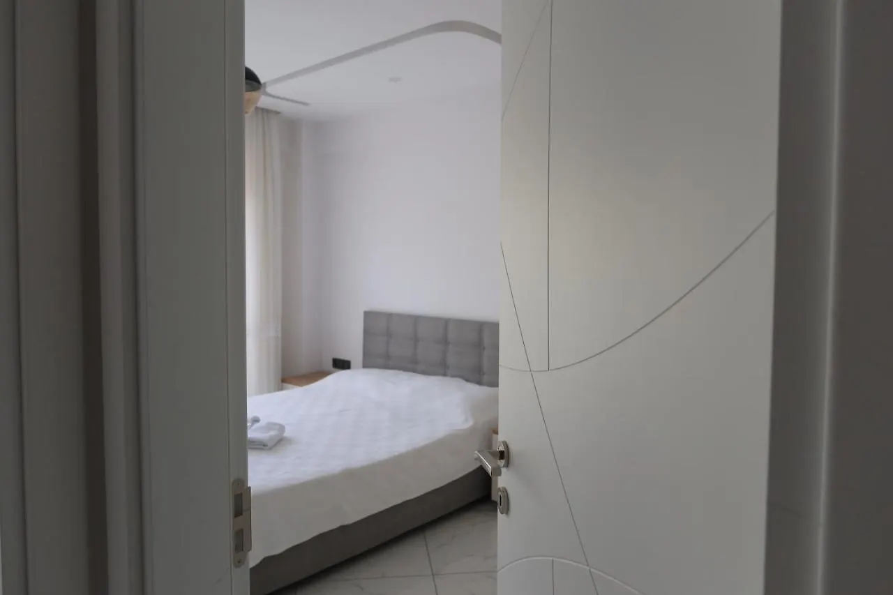 Maya Apartmani Κουσάντασι Διαμέρισμα