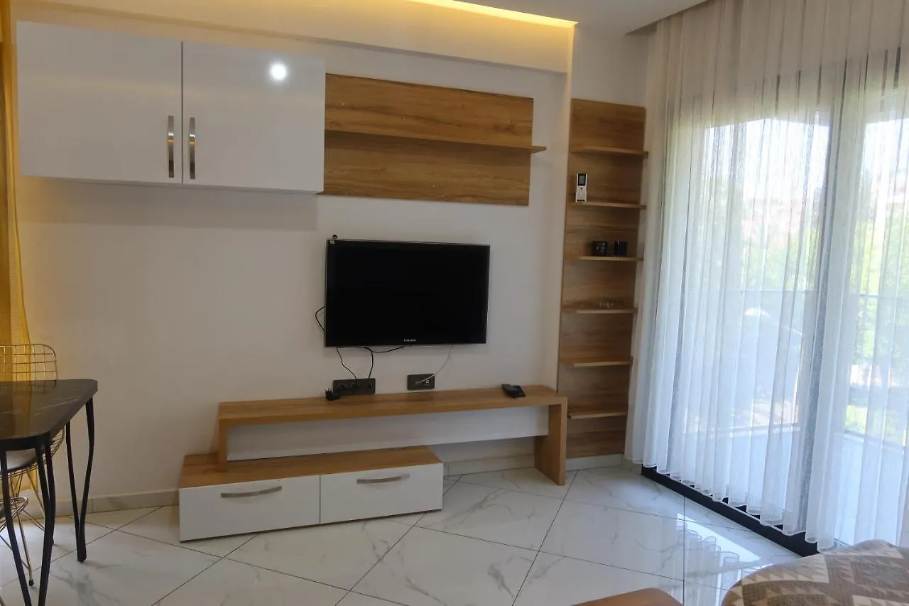 Maya Apartmani Κουσάντασι