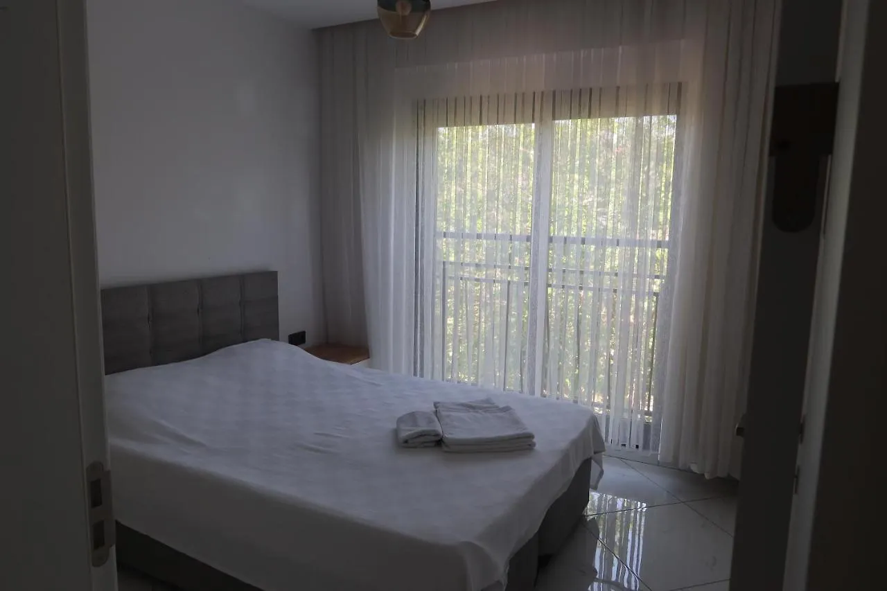 Maya Apartmani Κουσάντασι