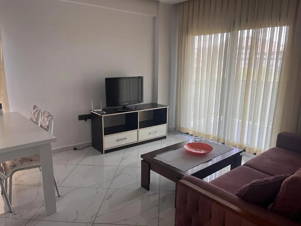 Maya Apartmani Κουσάντασι Διαμέρισμα